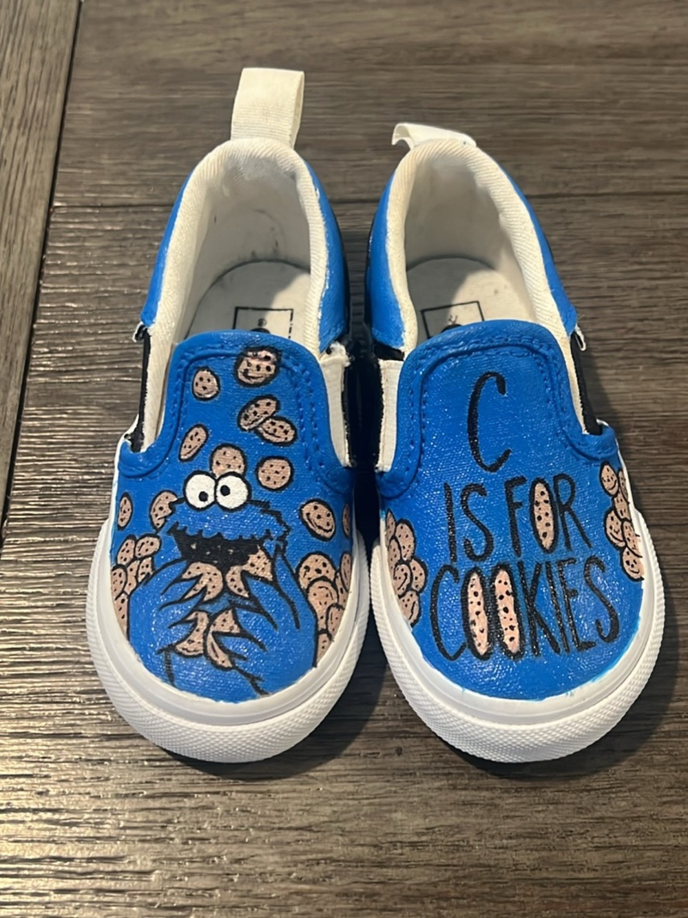Vans Kids Blue Cookie Monster Slip-On Sneakers with Cookie Graphic